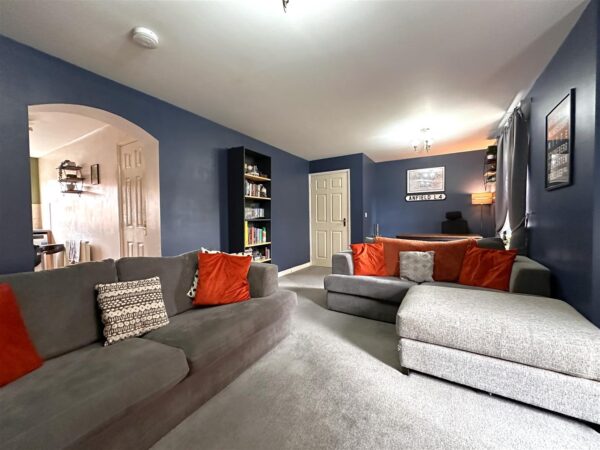 Hercules Drive, Newark