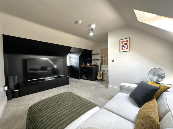 The Waterfront, Newark