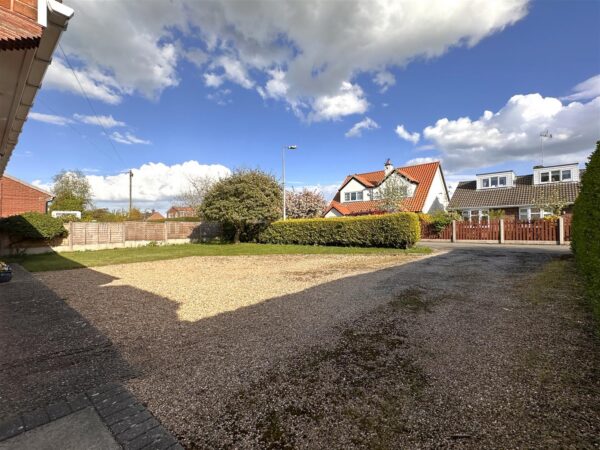 North End, Farndon, Newark