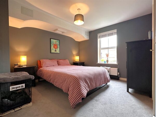 Hercules Drive, Newark