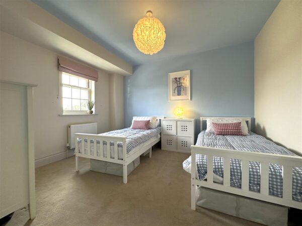 The Waterfront, Newark