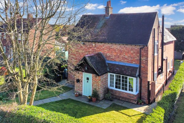 Little Hollies, The Close, Averham, Newark