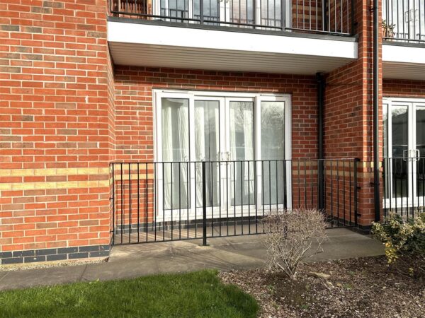 Youngs Avenue, Fernwood, Newark