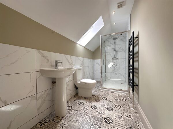 Alexander Mews, Balderton, Newark