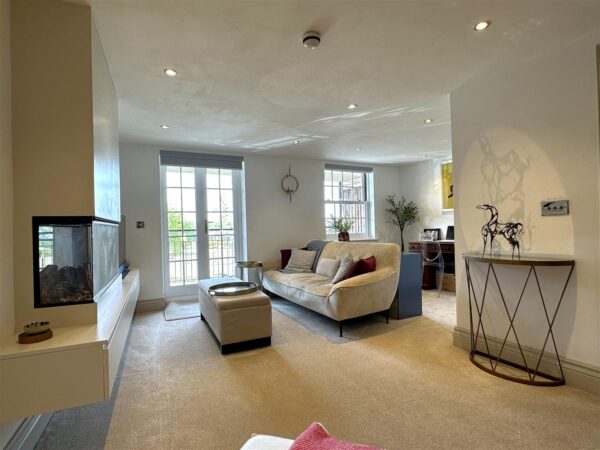 The Waterfront, Newark