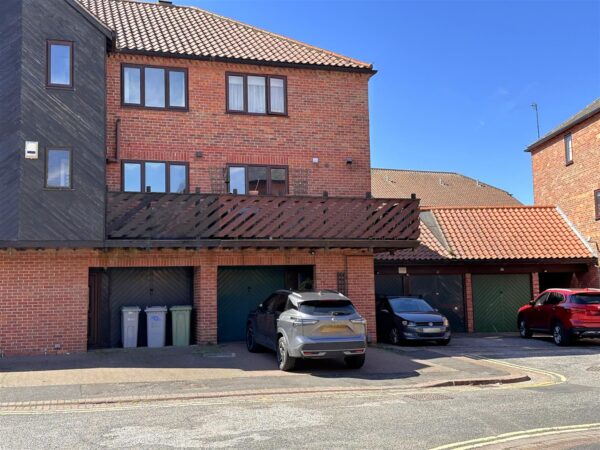 Tannery Wharf, Newark