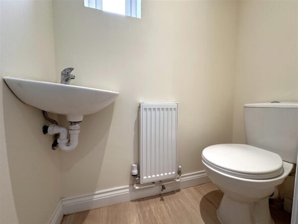 Harewood Avenue, Newark