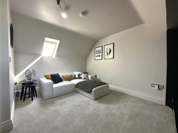 The Waterfront, Newark