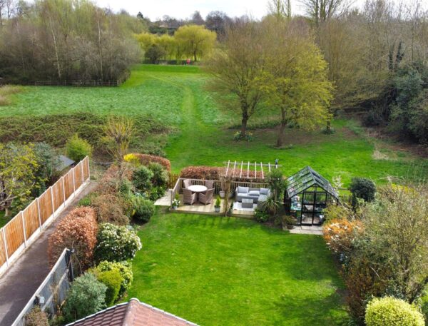 De Havilland Way, Newark