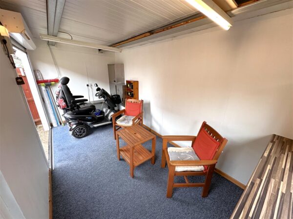 Maythorne Close, Balderton, Newark