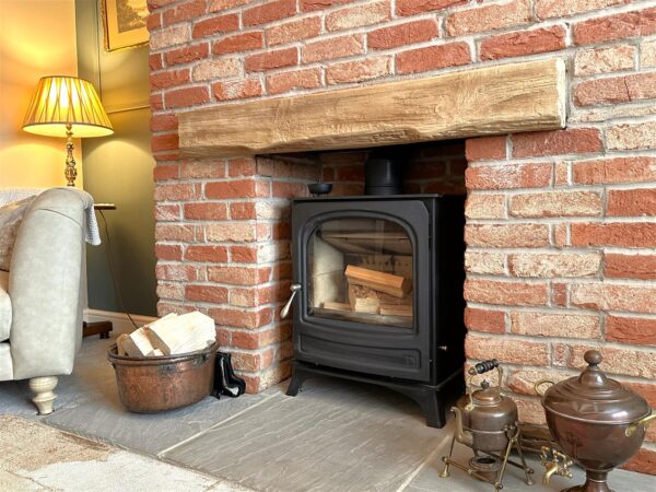 Riverside Road, Newark