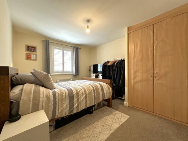 Youngs Avenue, Fernwood, Newark