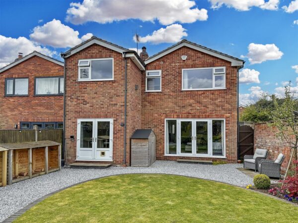 Nursery Avenue, Farndon, Newark