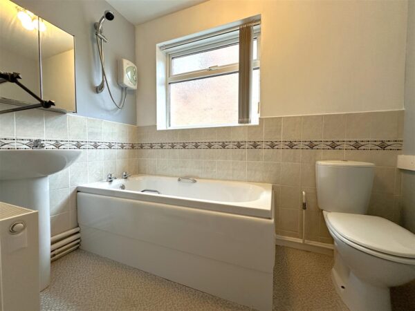 Maythorne Close, Balderton, Newark