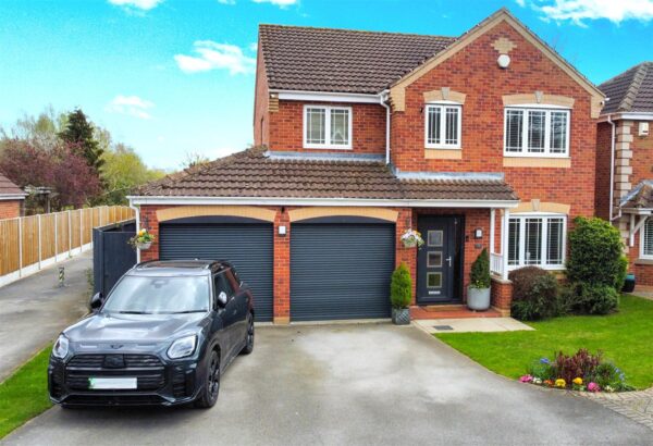 De Havilland Way, Newark