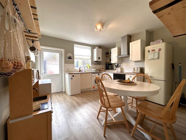 William Street, Newark