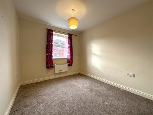 Youngs Avenue, Fernwood, Newark