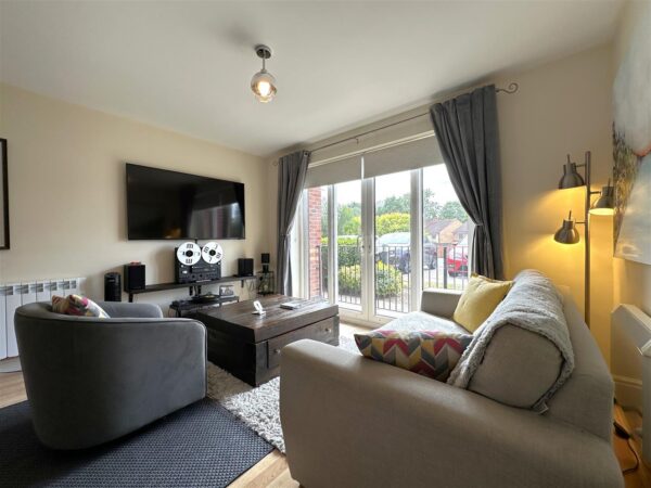 Youngs Avenue, Fernwood, Newark