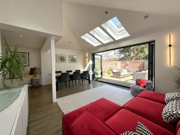 The Waterfront, Newark