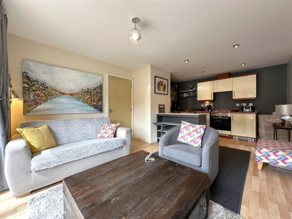 Youngs Avenue, Fernwood, Newark