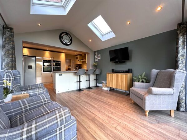 De Havilland Way, Newark