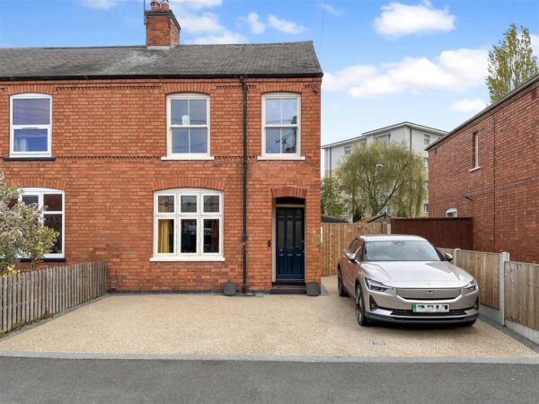 Southend Avenue, Newark