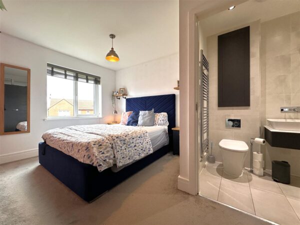 Loom Gardens, Middlebeck, Newark