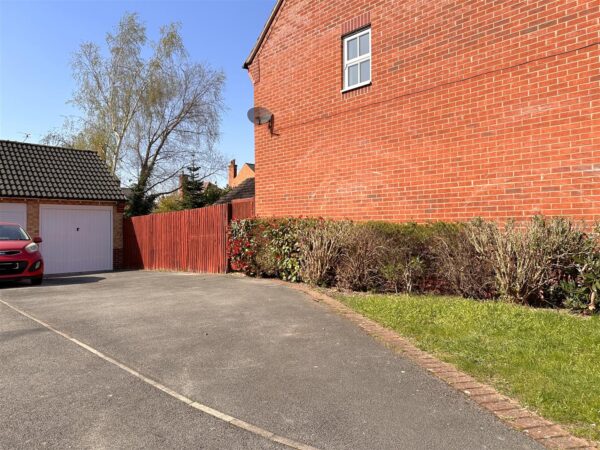 Hercules Drive, Newark