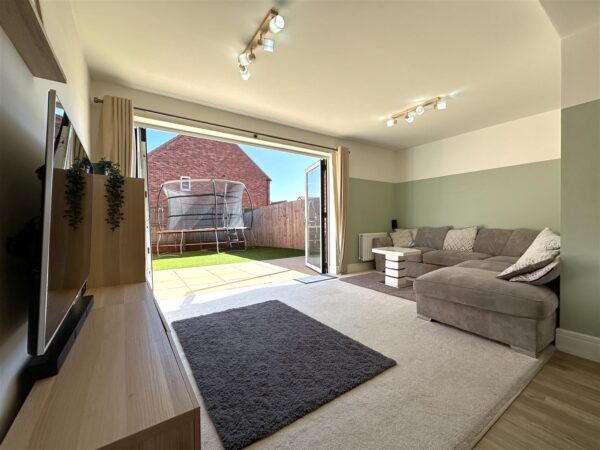 Tannington Grove, Middlebeck, Newark