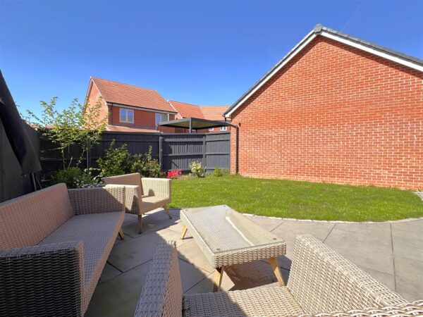 Flaxley Way, Middlebeck, Newark