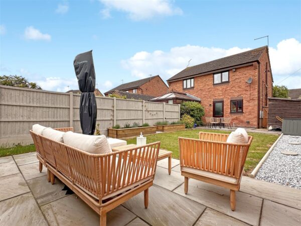 Hounsfield Close, Newark