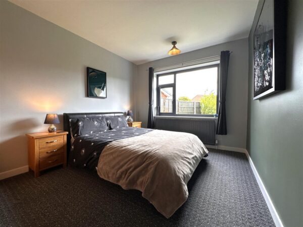 Pinfold Close, Collingham, Newark