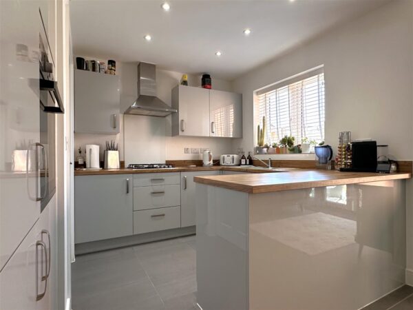 Flaxley Way, Middlebeck, Newark