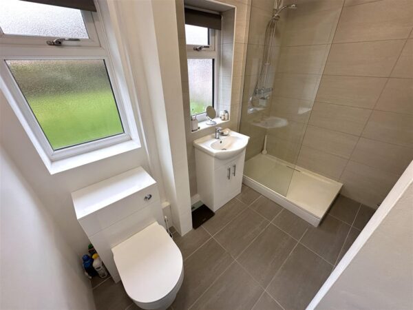 Lorander, Temperance Lane, Collingham, Newark