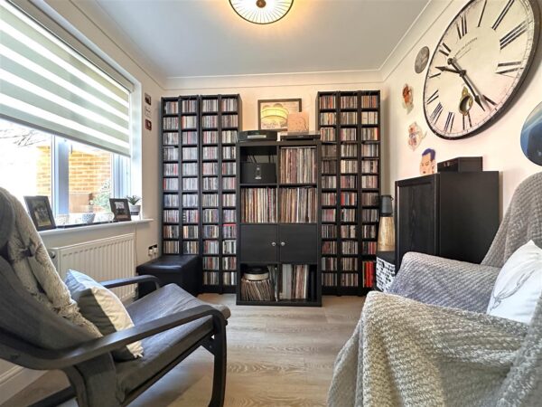 Broughton Drive, Newark