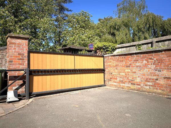 Grange Court, Great North Road, South Muskham, Newark
