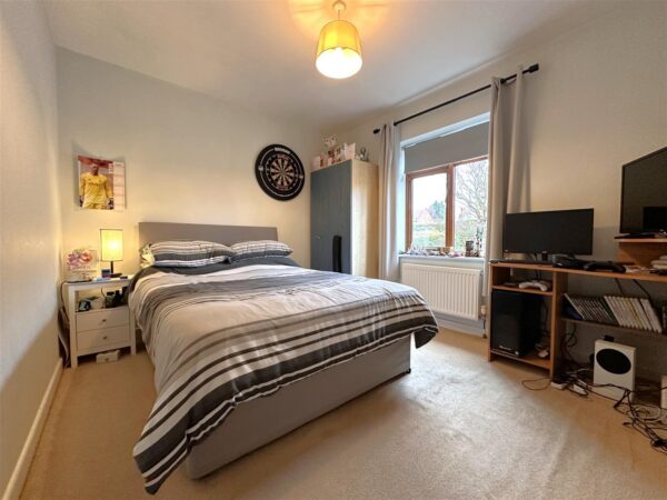 Lorander, Temperance Lane, Collingham, Newark