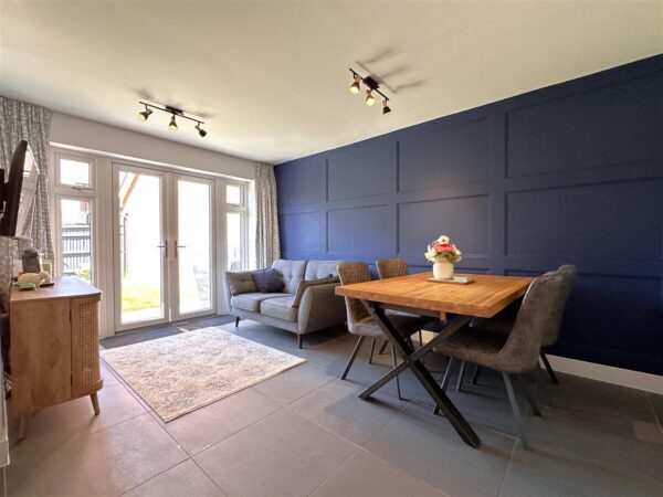 Flaxley Way, Middlebeck, Newark