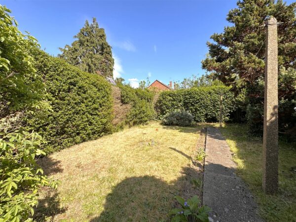 Sutton Avenue, Newark
