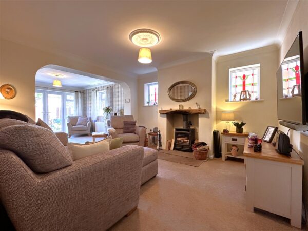 Saucemere Drive, Newark
