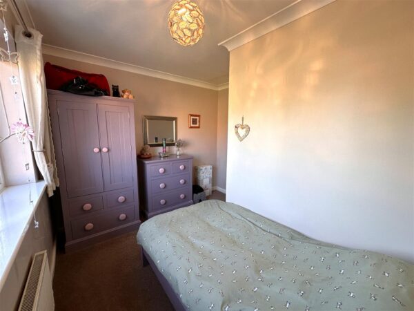 Saucemere Drive, Newark