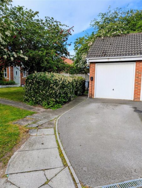 Cludd Avenue, Newark