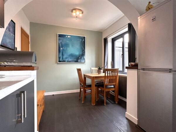 Pinfold Close, Collingham, Newark