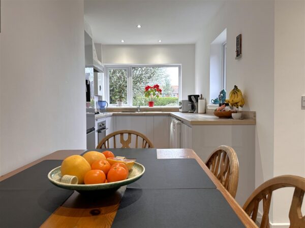 Lorander, Temperance Lane, Collingham, Newark