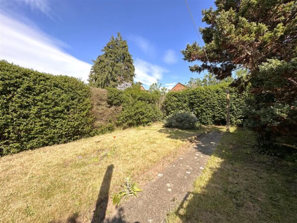 Sutton Avenue, Newark
