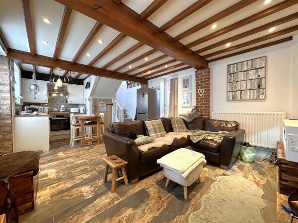 The Old Barn, Wetsyke Lane, Balderton, Newark