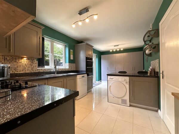 Elder Close, Witham St. Hughs, Lincoln