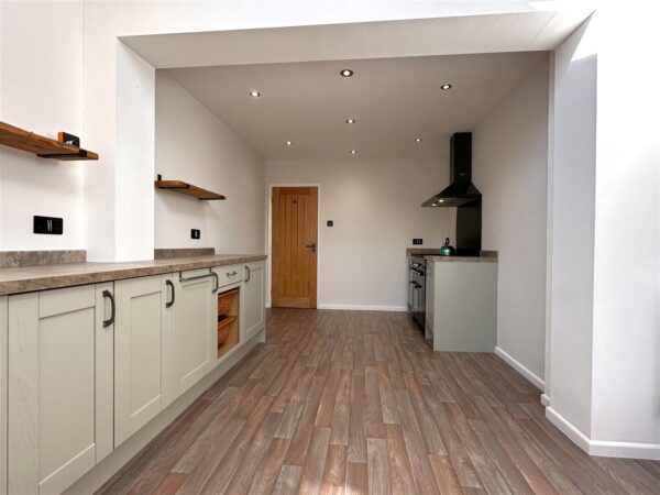 Sandfield Way, Newark