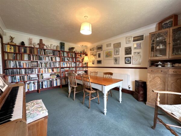 Maple House, School Lane, Claypole, Newark