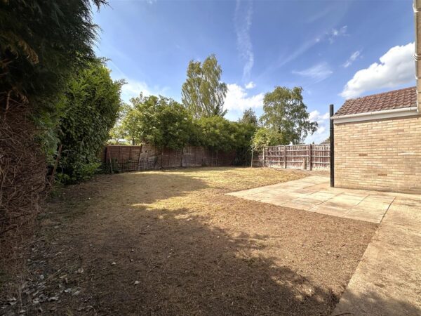 Redlands, Longfellow Drive, Balderton, Newark